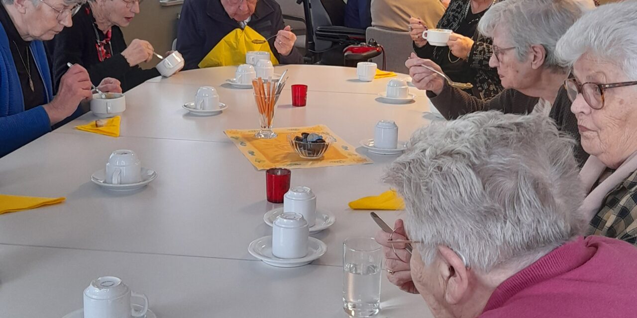 Snertmiddag De Zonnebloem