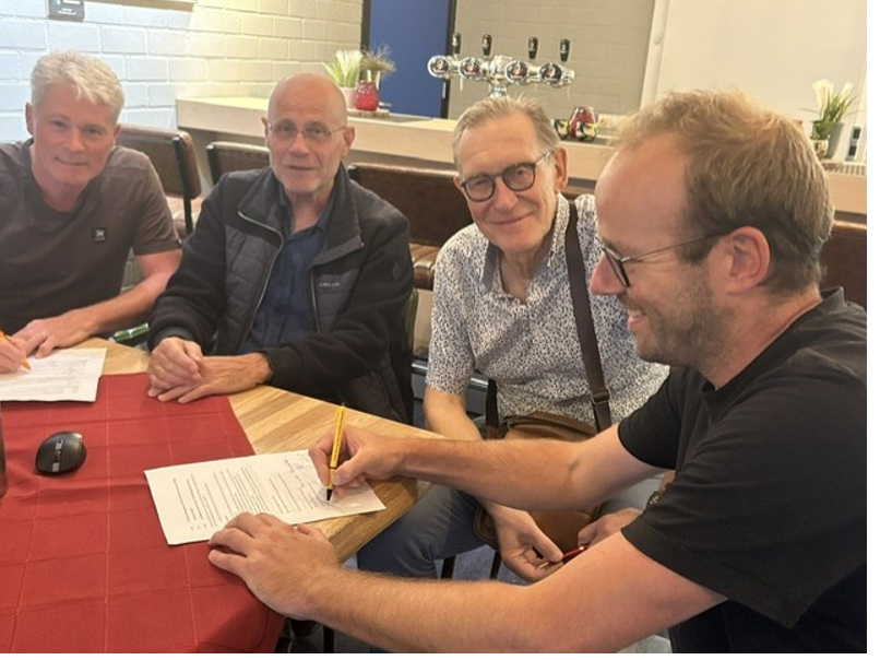 SCHENKING STICHTING PUIK AAN LA ROCHELLE